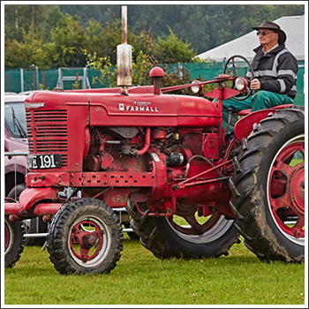 Tractor